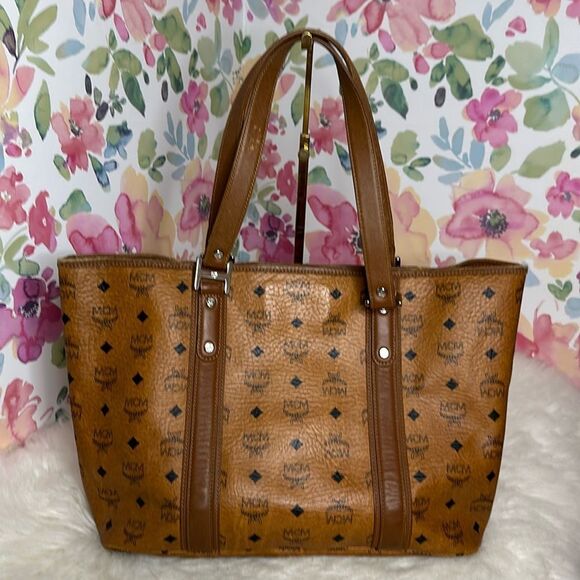 💯Authentic MCM Cognac Tote Handbag🍀 - Picture 4 of 16